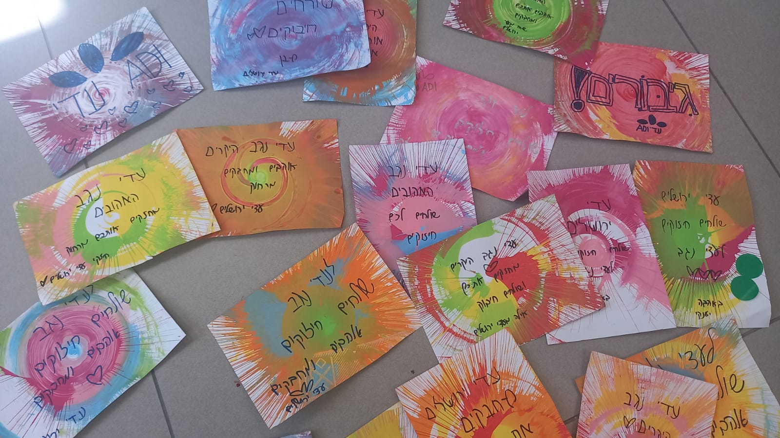 Painted thank you cards for soldiers כרטיסי ברכה צבועיים עם תודה לחיילים